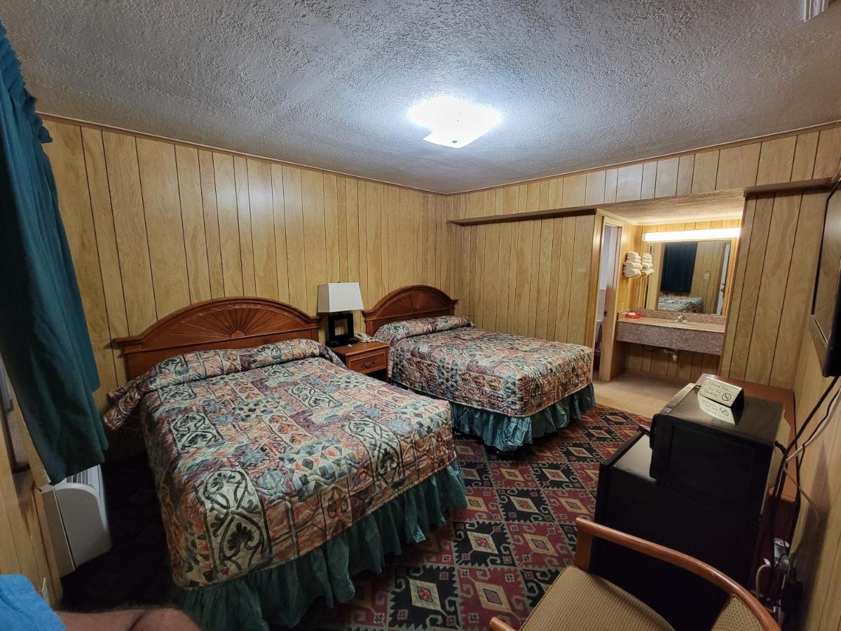 Eddy'S Motel Pleasanton Exterior foto